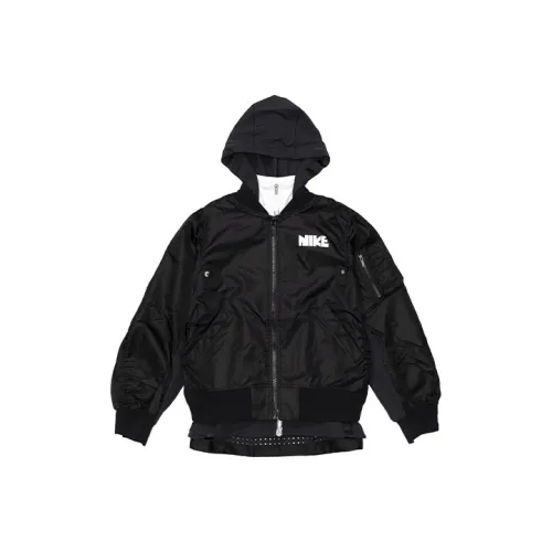 NIKE Черные Женские Куртки