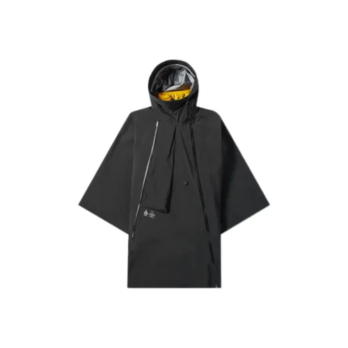 NIKE ACG Черные Женские Куртки