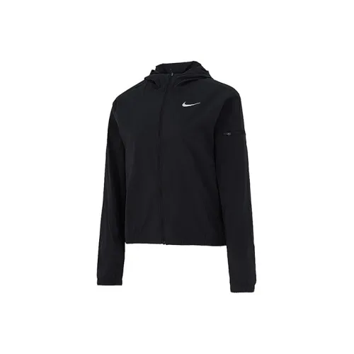 Nike Impossibly Light Куртки и Пальто Женские Черные