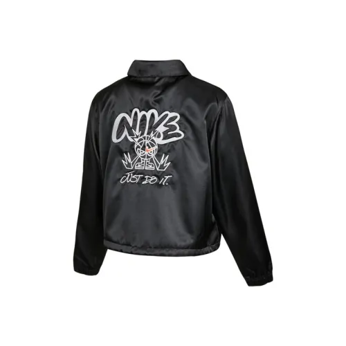 NIKE Черные Женские Куртки