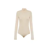 Пустыня Бежевого цвета