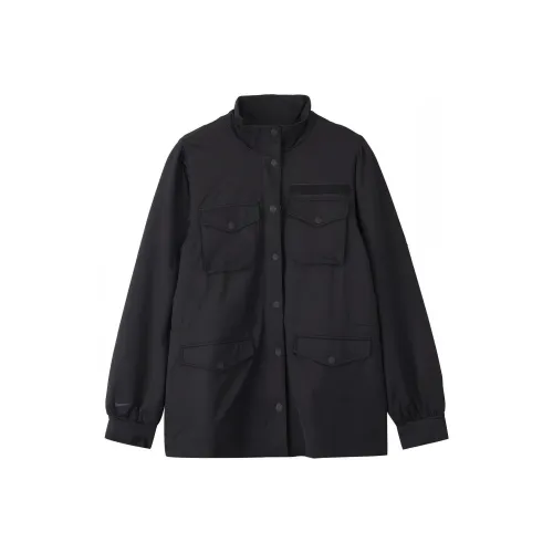 NIKE SPORTSWEAR TECH PACK Черные Женские Куртки