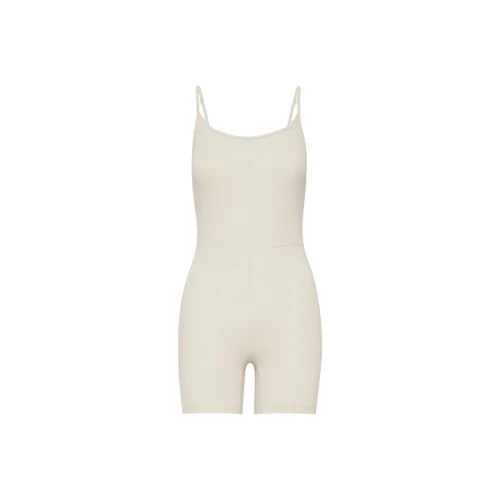 Aritzia Golden Масло Divinity 5' Romper Комбинезон Женские