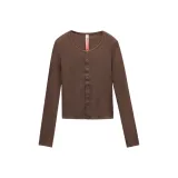 Коричневый