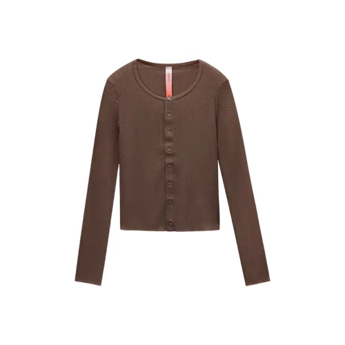 BANANA IN Женская трикотажная одежда