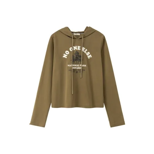NO ONE ELSE T-Shirt Женская Горчично-зеленый