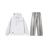 Комплект (Серый топ Photinia + Светло-синие джинсы)