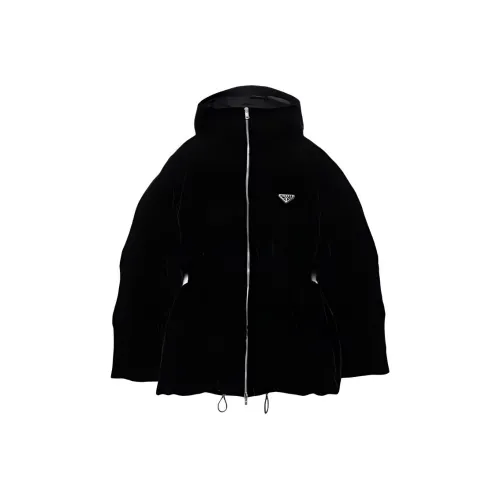 PRADA Черные Женские Куртки