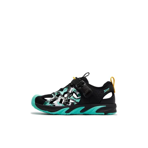 XTEP Детские сандалии Low Top Черный Аврора Зеленый Kids