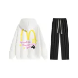 Комплект одежды [Белый худи + Черные повседневные штаны]