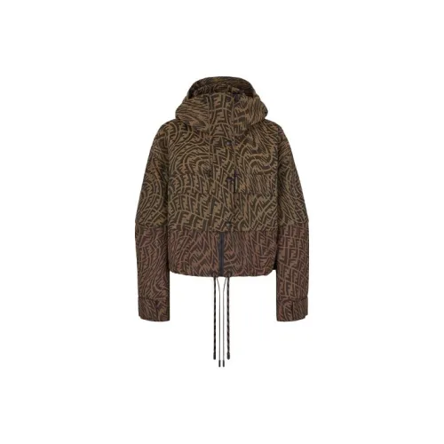 FENDI Коричневые Женские Куртки