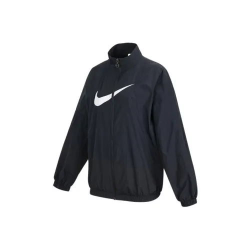 nike Sportswear Essentials series Черные Женские Куртки