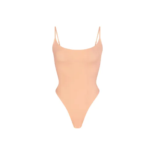 SKIMS FITS EVERYBODY CAMI BODYSUIT Комбинезон Женские Выцветший NECTAR Выцветший Nectar