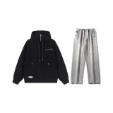 Комплект (Черный топ + Светло-синие джинсы)