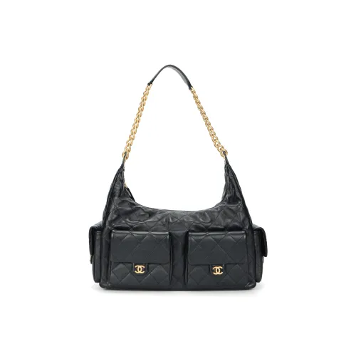 CHANEL Сумки через плечо Женские