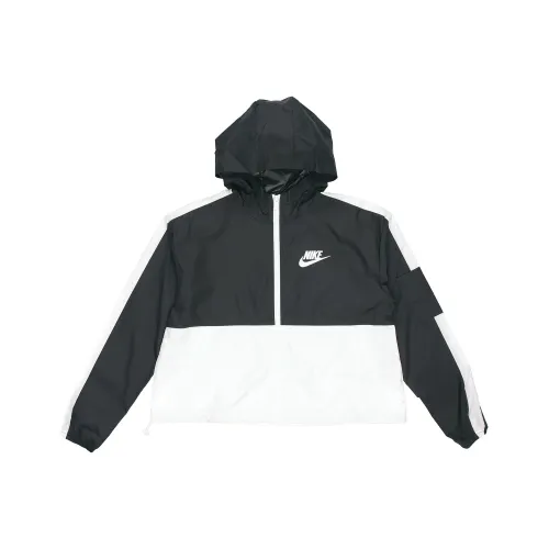 NIKE Черные Женские Куртки