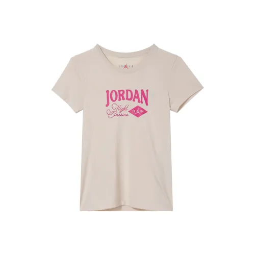 Джордан Standard T-Shirt Женская Legendary Светло-коричневый Ярко-розовый