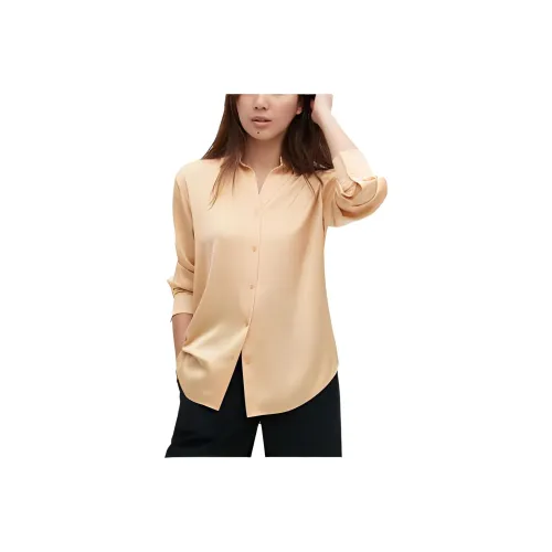 UNIQLO Бежевые Женские Рубашки