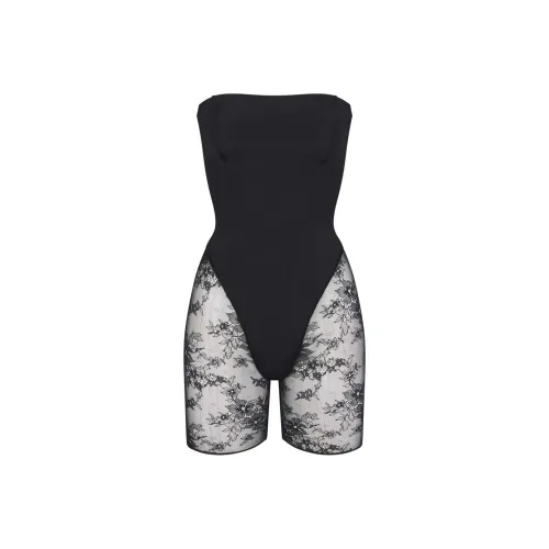 SKIMS Wedding Dress Series ULTRA FINE LACE Без бретелек ONESIE Комбинезон Женский ONYX Оникс