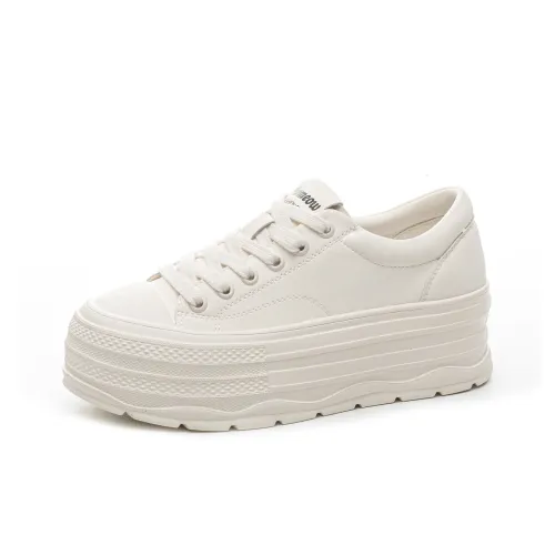 Help Кэжуал Женские Белые