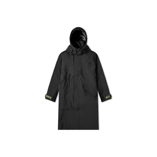 NIKE ACG Черные Женские Куртки