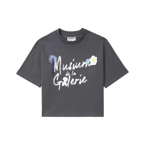 MUSIUM DIV Женские футболки с коротким рукавом