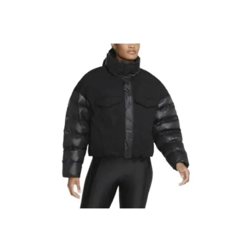 nike Куртки и Пальто Женские Черные