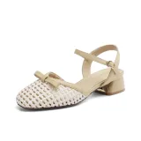 Бежево-абрикосовый