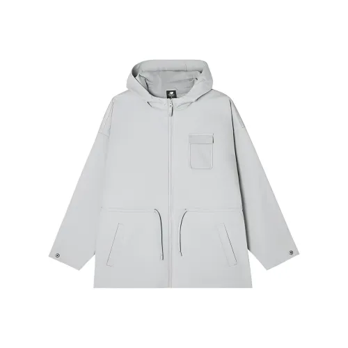 New Balance Светло-серые Женские Куртки