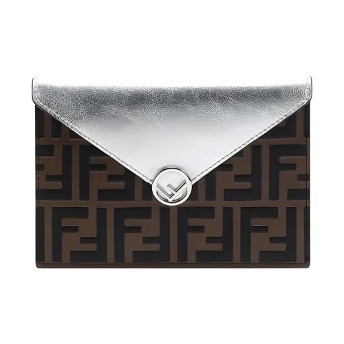 FENDI F is Fendi Телячья кожа Конверт Сумка Клатч Женская Серебряная