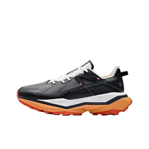 ANTA Беговые кроссовки Low Top Черные Женские