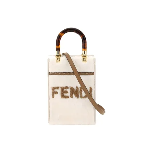 FENDI Сумки Женские