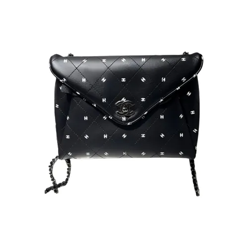 CHANEL Кожа Конверт Сумка через плечо Женская Черная