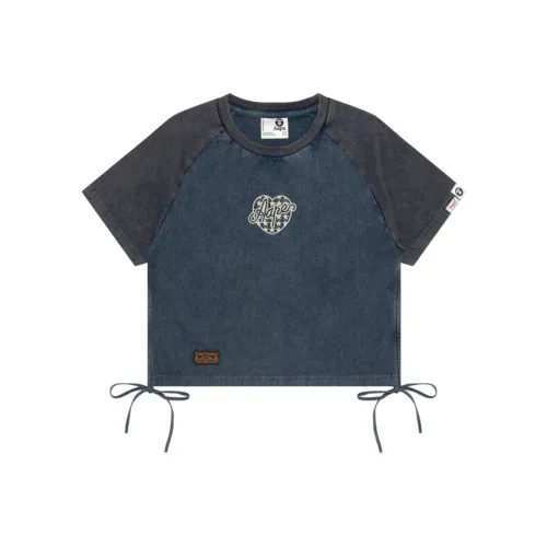 Aape T-Shirt Женская Темно-синий NYX