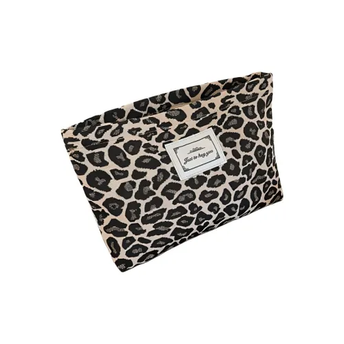 Love of Wormwood Гусиная лапка Уход за кожей Набор с Клатч Косметички Dove Модный