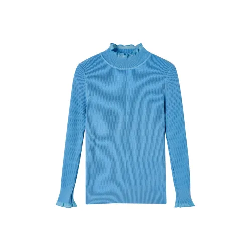 Лето будет проведено после ужина. Трикотаж женский