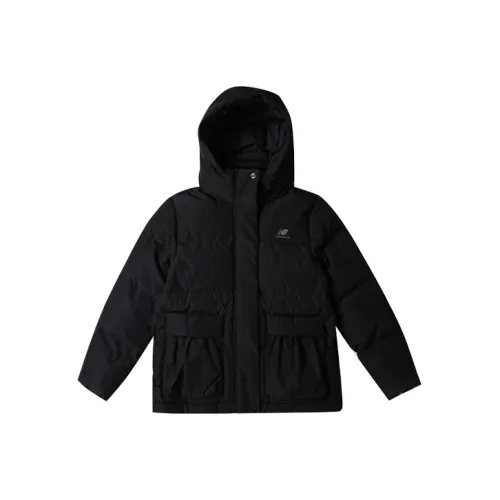 New Balance Женские черные пуховики