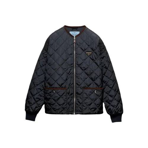 PRADA Куртки и Пальто Женские Зеленые