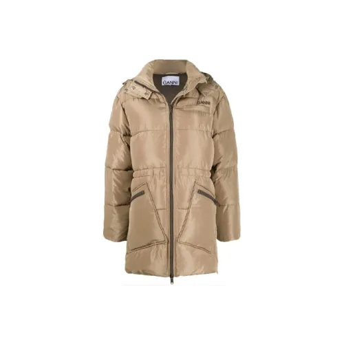 GANNI Светло-янтарные Женские Пуховики