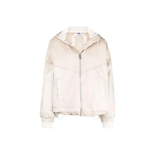 nike С капюшоном Облегающий Умеренный Стандартное издание Пуховик Женские Бежевый