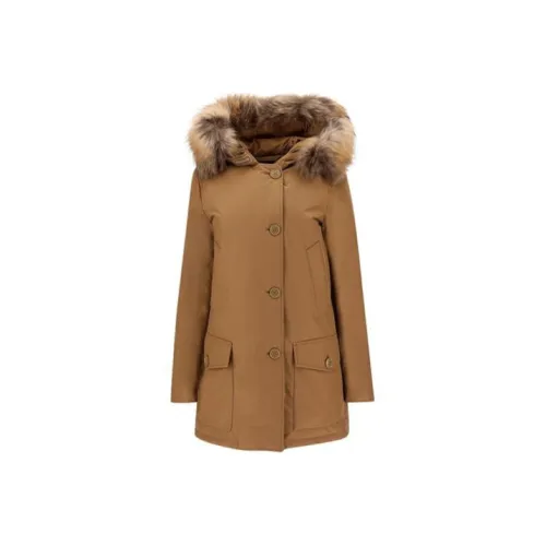WOOLRICH Коричневый Женские Пуховики