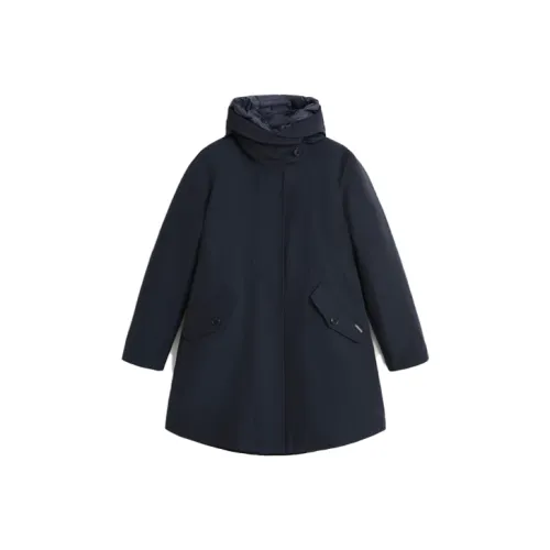 WOOLRICH Однотонный с капюшоном облегающий средней длины пуховик женский мелтон синий