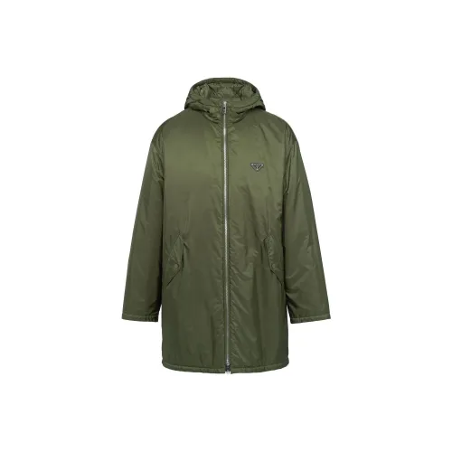 PRADA Куртки и Пальто Женские Зеленые