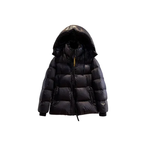Cypress House Пуховик Женские Черный