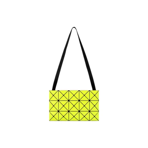 ISSEY MIYAKE Сумки через плечо Женские
