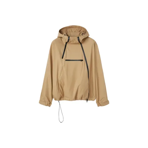 Loro Piana Куртки и Пальто Женские Бежевые