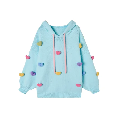 Лето будет проведено после ужина. Трикотаж женский светло-синий