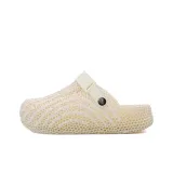 Костяной белый