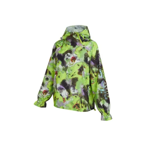 NIKE Зеленые Женские Куртки