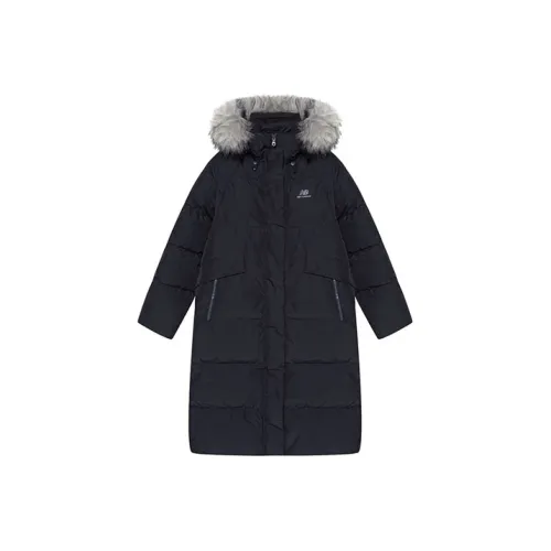 New Balance Женские черные пуховики